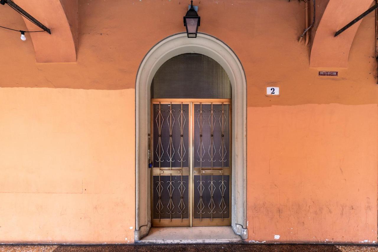 Alessandrini Apartment Alla Finestrella By Wonderful Italy 볼로냐 외부 사진